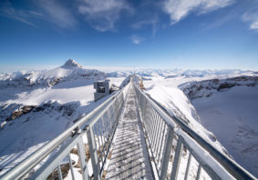 suisse_glacier3000_d_peak_walk